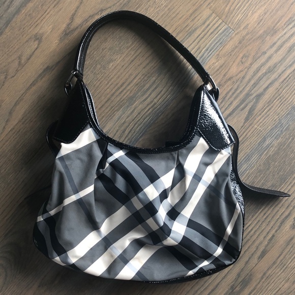 💯 Authentic Burberry Black Check Handbag - Picture 1 of 8